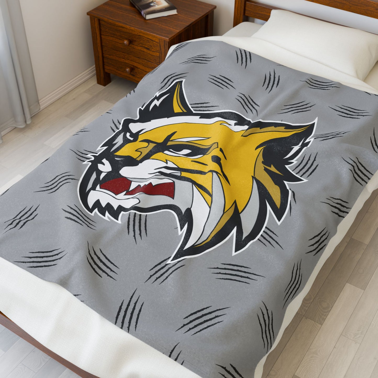 Cozy SFTC Velveteen Plush Blanket with Bobcat Design